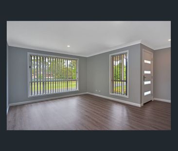 Modern and Low Maintenance Duplex - Photo 4