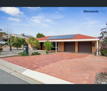26 Slade Crescent, Hallett Cove, SA 5158 - Photo 5
