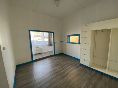 Welcome to Berhampore. - Photo 5