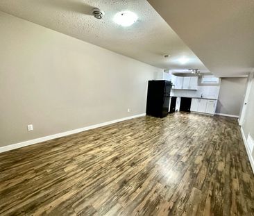 10304 136 Avenue BSMT - Photo 5