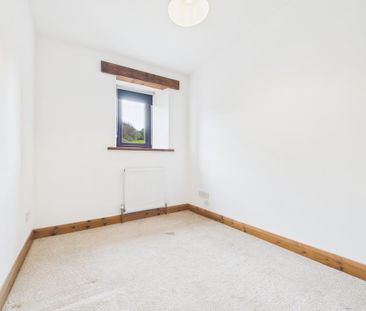 5 bedroom barn conversion to rent - Photo 3