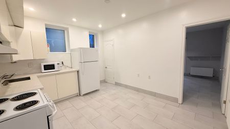 For Lease - 342 Jarvis Street Unit# 1, Toronto, Ontario - Photo 4