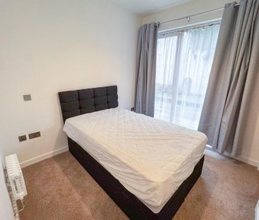 2 bedroom flat to rent - Photo 5