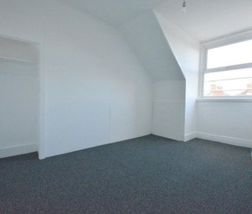 2 bedroom maisonette to rent - Photo 1