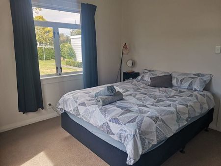 Home in Hastings: furnished short term rental - Photo 2