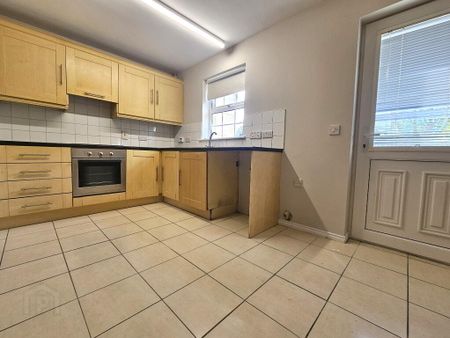 12 Fairfields, Antrim, BT41 4HZ - Photo 4