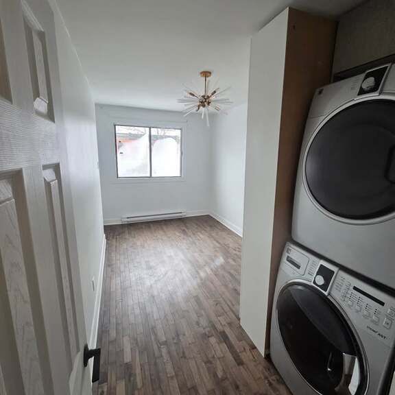 Hochelaga - Beau 3 1/2 Rénové - Photo 1