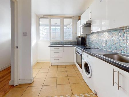 3 Bed Flat, Fingest House, NW8 - Photo 3