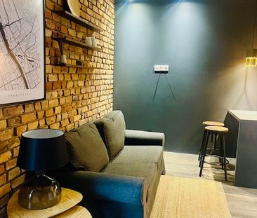 Warszawa, Praga-Północ, Wrzesińska - Photo 4