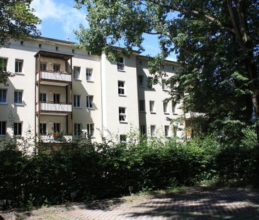 3-Raum-Wohnung mit Balkon in begrünter Wohnlage - Photo 4