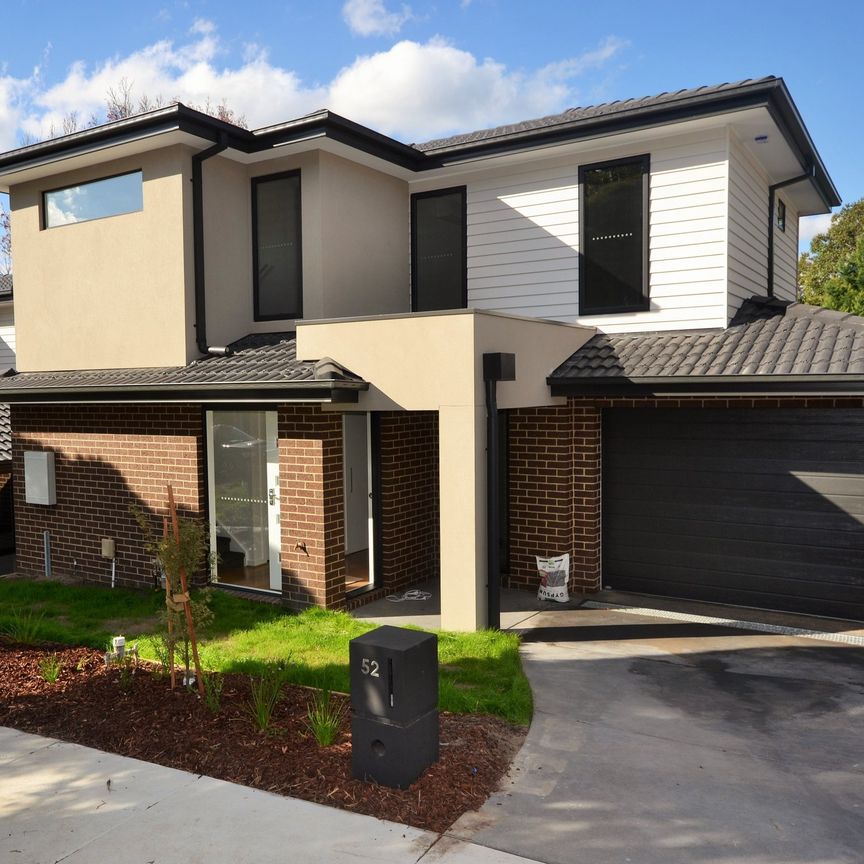 52 Churchill Way, Kilsyth - Photo 1