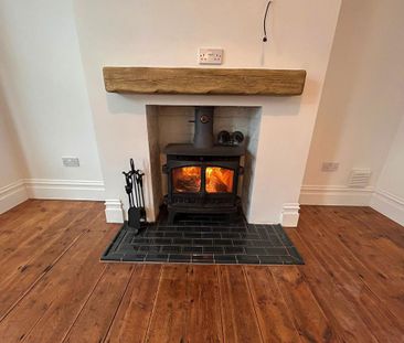 4 bedroom detached house to rent - Photo 1