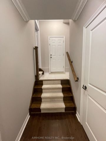 90 Maverick Crescent #Bsmt - Photo 5