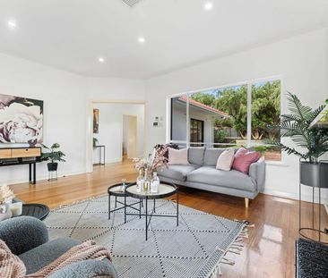 Family Home - Photo 2