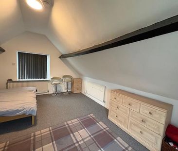 1 bedroom semi-detached house to rent - Photo 2