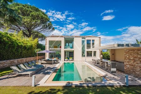 Saint-Tropez - Sublime villa contemporaine proche du centre - Photo 3