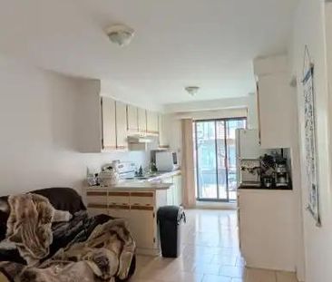 4685 Henri-Deslongchamps | 4685 Rue Henri-Deslongchamps, Montreal - Photo 1