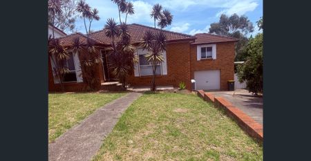 House for rent - Photo 5