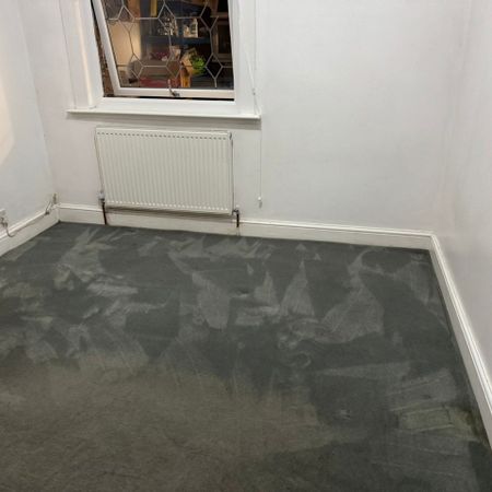 Room in a Shared House, Westbury Road Off Green Street, E7 - Photo 3