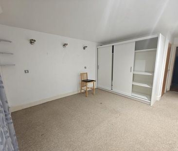 Room in a Shared House, Forest Gate, E7 - Photo 6