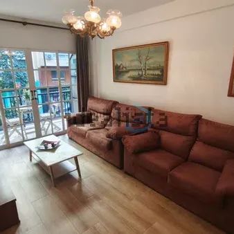 Alquiler de piso en Calle la Regente, 23 - Photo 1