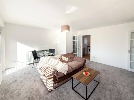 Glynfellis Court, Leam Lane, NE10 - Photo 4