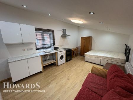 2 bedroom end of terrace house to rent - Photo 5