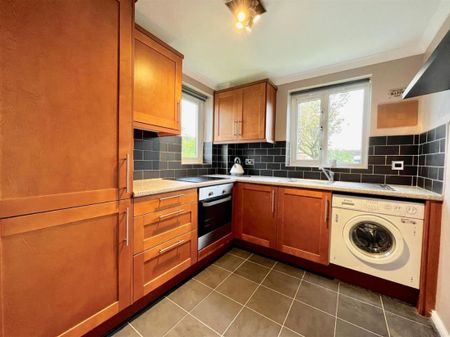 Sandringham Court, Sheriffs Close, Felling, Gateshead - Photo 4