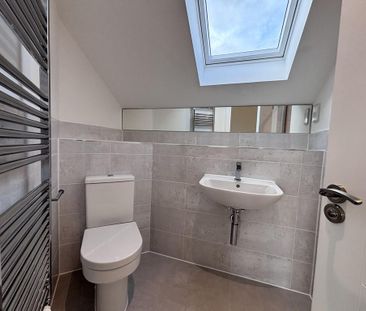 3 bedroom end of terrace house to rent - Photo 6