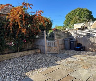 2 bedroom terraced house to rent - Photo 6