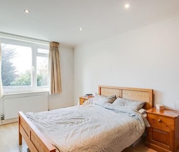 1 Bedroom Flat To Let - Photo 6