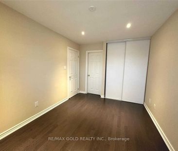 For Lease - 471 Meadowridge Court, Mississauga, Ontario - Photo 6