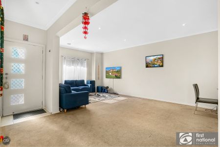 Exquisite Corner Townhouse on the Park (Alamanda School Zone) - Photo 2