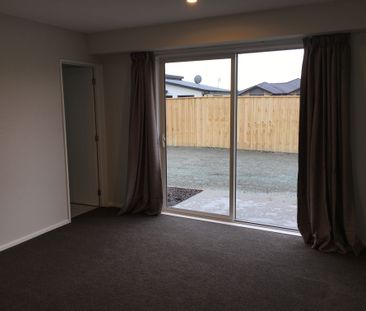 Executive Four Bedroom Home - Photo 5