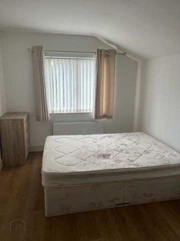 Unit 4, 19 Eglantine Avenue, Belfast, BT9 6DW - Photo 2