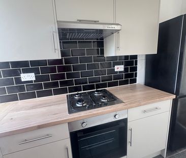 1 Bed Flat, Hainault Road, E11 - Photo 2