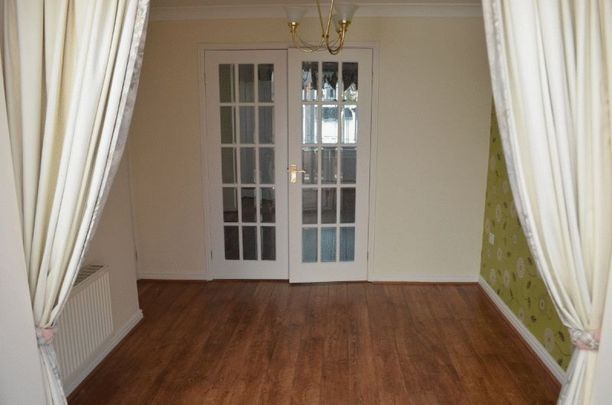 Baldwin Avenue, Bottesford, Scunthorpe - Photo 1