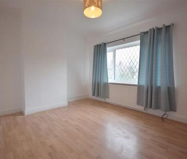 Chatsworth Road, Cheadle Hulme - Photo 3