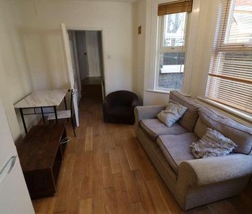 Trundleys Road, London, SE8 - Photo 2