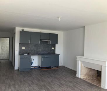 Location Appartement 2 pièces 54m² LIBOURNE 33500 - Photo 2