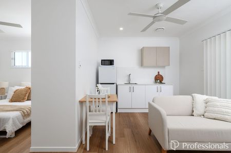 Studio Apartment Fully Furnished - All Bills included - Photo 5