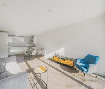 3 bedroom apartment to rent - Photo 2