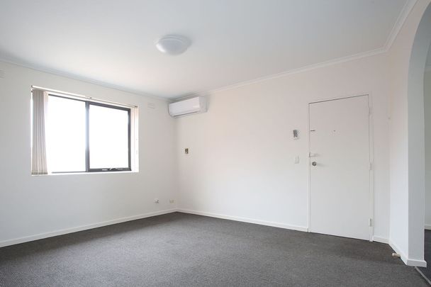 Unit 14/31-35 Potter Street, Dandenong. - Photo 1