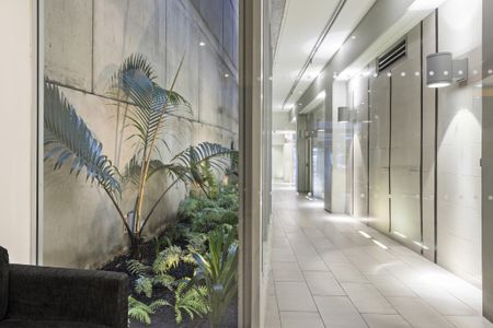 Furnished CBD 2 Bedroom Apartment - Photo 3