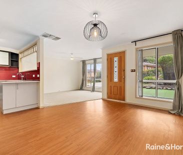 Single level duplex in ideal location. - Photo 2