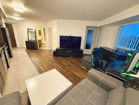 For Lease - 75 Norman Bethune Avenue Unit# 310, Richmond Hill, Ontario - Photo 2