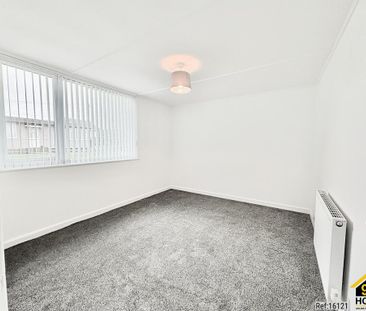 2 bedroom detached bungalow to rent - Photo 3