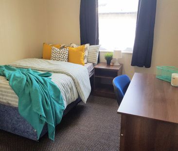 Saxony Road, Liverpool. - Photo 5