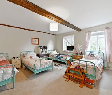 3 bedroom detached house to rent - Photo 5