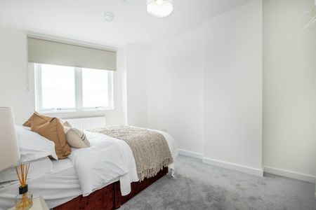 2 bedroom apartment to rent - Photo 4